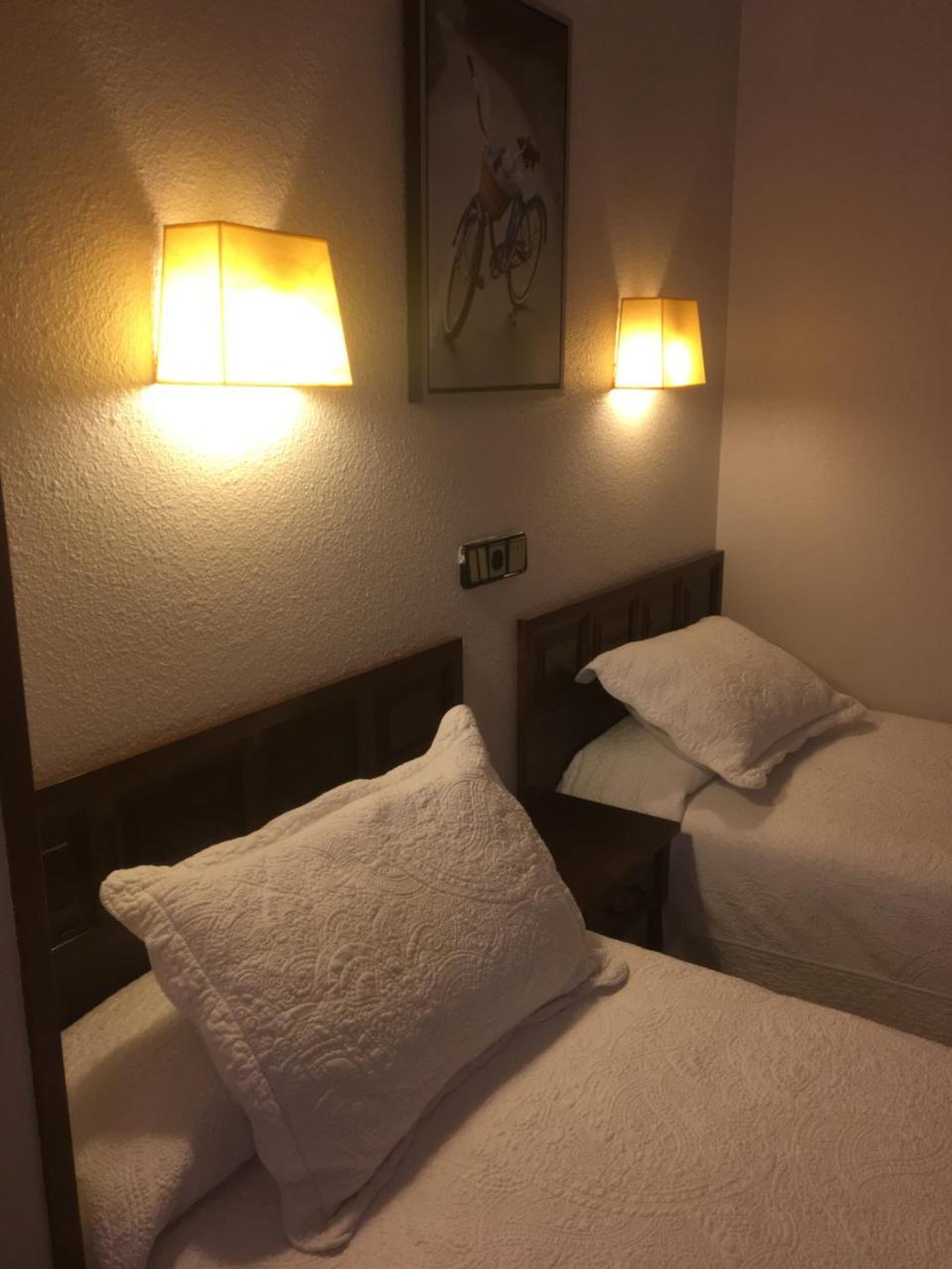 Hostal La Parrilla Tudela Zewnętrze zdjęcie